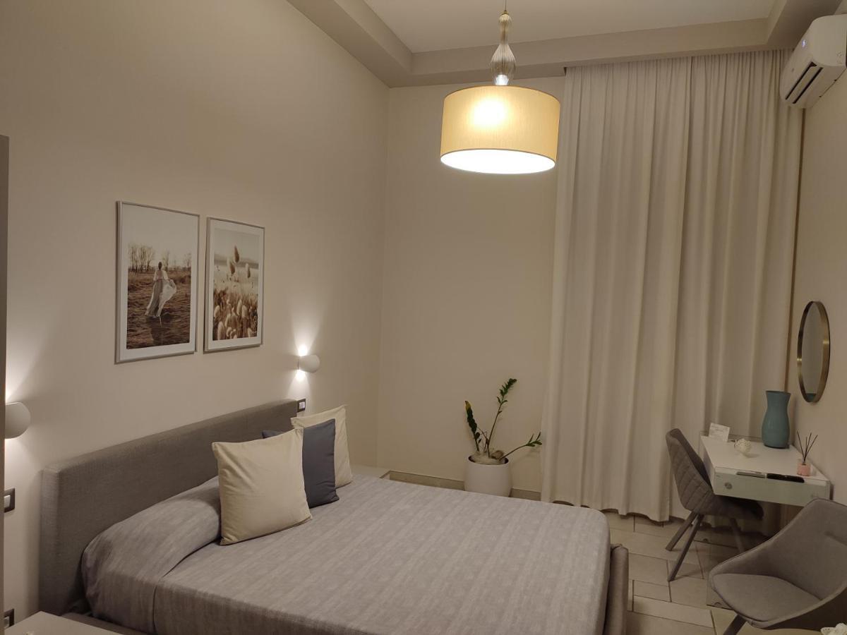 Lux Suite Таранто Экстерьер фото